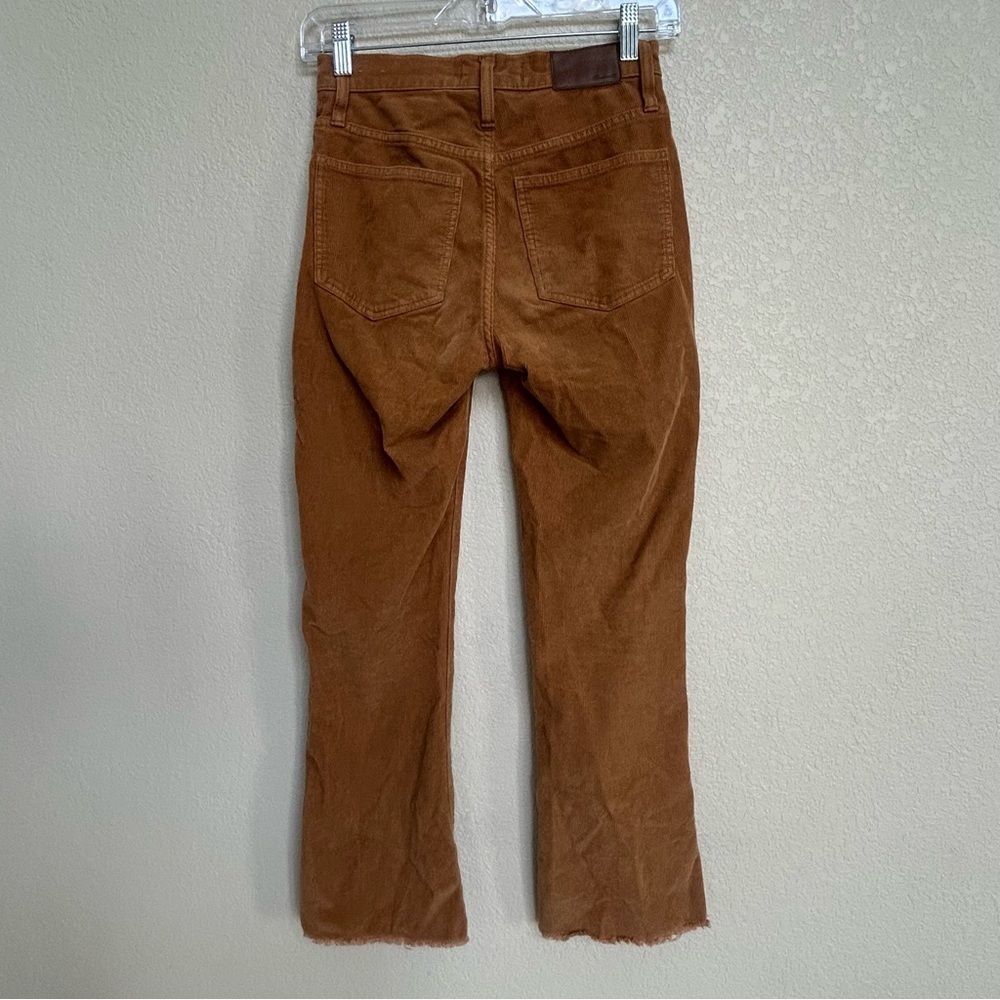 Madewell Women’s Cali Demi-Boot Corduroy Cropped Button Fly Pants Brown 23 - Picture 3 of 10